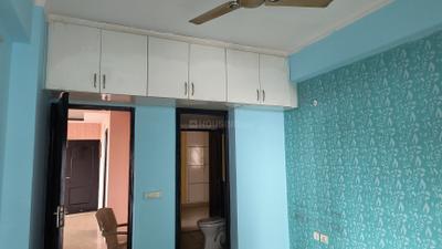 Bedroom Image of 1349 Sq.ft 3 BHK Apartment / Flat for rent in Gardenia Glory, Sector 46 Noida for Rs. 36500