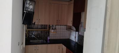 Kitchen Image of 550 Sq.ft 1 BHK Apartment / Flat for rent in Maxblis Grand Kingston, Sector 75 Noida for Rs. 26000
