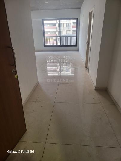 Riviera Elite Main Image 1