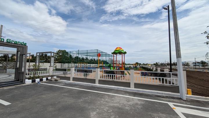 Mayon Subiksham Grande Main Image 1