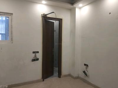 Bedroom Image of 1350 Sq.ft 3 BHK Builder Floor for sale in Paschim Vihar New Delhi for Rs. 29000000