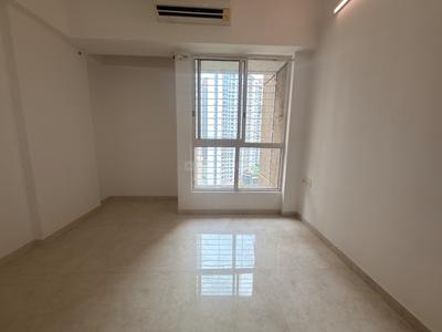 Bedroom Image of 550 Sq.ft 1 BHK Apartment / Flat for rent in Lodha Amara, Kolshet Thane for Rs. 26500