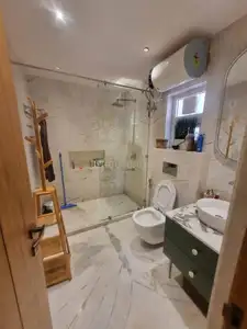 Bathroom Image of 2091 Sq.ft 4 BHK Apartment / Flat for sale in Unitech Heritage City, DLF Phase 2 Gurgaon for Rs. 55000000