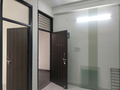 Living Room Image of 800 Sq.ft 2 BHK Apartment / Flat for sale in CI Golf City, Kambakshpur Noida for Rs. 3091000