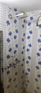 Bathroom Image of 890 Sq.ft 2 BHK Duplex for rent in Govindpuram Ghaziabad for Rs. 9500