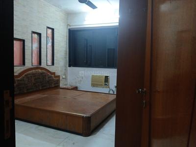 Bedroom Image of 936 Sq.ft 2 BHK Apartment / Flat for sale in Prabhadevi Mumbai for Rs. 30000000