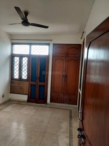 3 BHK Semi Furnished Flat
