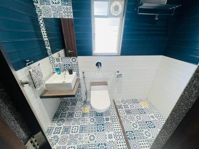 Bathroom Image of 1100 Sq.ft 2 BHK Apartment / Flat for sale in Wakad Pune for Rs. 7500000