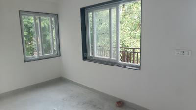 Image of 1500 Sq.ft 3 BHK Apartment / Flat for rent in Metroview Apartment, Sector 13 Dwarka, New Delhi for Rs. 36000