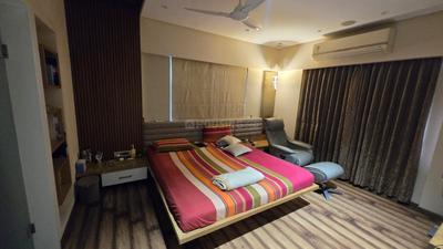 Bedroom Image of 1700 Sq.ft 4 BHK Apartment / Flat for sale in Shaligram Plush, Thaltej Ahmedabad for Rs. 32500000