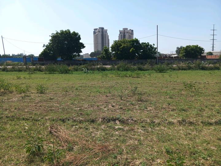 Vatika Express City Plots Main Image 1