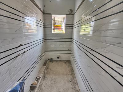 Bathroom Image of 1250 Sq.ft 3 BHK Apartment / Flat for sale in South Dum Dum Kolkata for Rs. 6875000