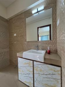 Bathroom Image of 1900 Sq.ft 3 BHK Apartment / Flat for sale in Paradise Sai World City, Panvel Navi Mumbai for Rs. 22000000