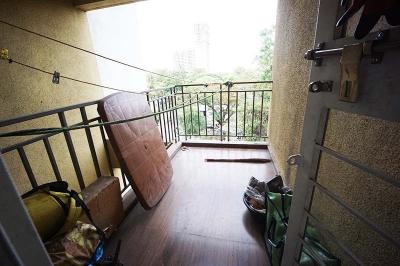 Balcony Image of 1000 Sq.ft 2 BHK Apartment / Flat for sale in Wakad Pune for Rs. 6500000