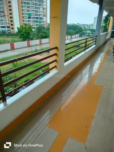 Balcony Image of 1200 Sq.ft 3 BHK Apartment / Flat for rent in Aakrati Garh Olive, Gulmohar Colony Bhopal for Rs. 20000