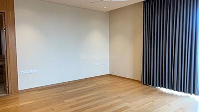 Bedroom Image of 4000 Sq.ft 4 BHK Apartment / Flat for sale in Embassy Lake Terraces, Hebbal Kempapura Bengaluru for Rs. 90000000