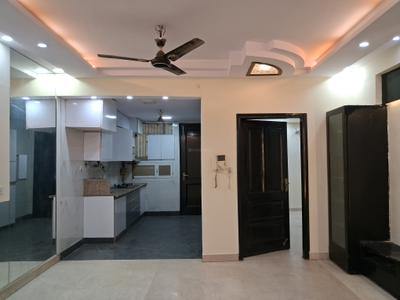 Living Room Image of 1800 Sq.ft 3 BHK Builder Floor for rent in Paschim Vihar New Delhi for Rs. 55000
