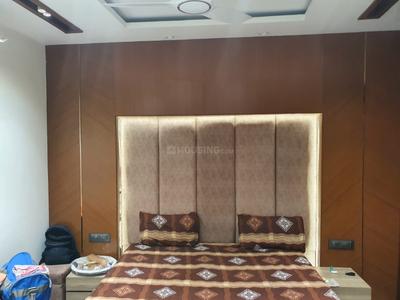Bedroom Image of 1350 Sq.ft 4 BHK Builder Floor for sale in Kalyan Vihar New Delhi for Rs. 24500000