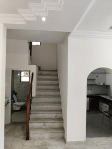 Staircase Image of 1500 Sq.ft 4 BHK Independent House for rent in Chanakyapuri Ahmedabad for Rs. 40000