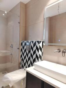Bedroom Two Image of 3960 Sq.ft 4 BHK Builder Floor for rent in Sector 41 Gurgaon for Rs. 180000