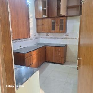 Kitchen Image of 2000 Sq.ft 3 BHK Apartment / Flat for rent in Gulmohar Apartment, Sector 56 Gurgaon for Rs. 50000
