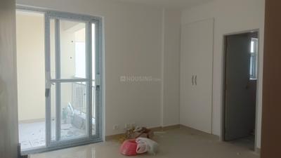 Bedroom Image of 1990 Sq.ft 3 BHK Apartment / Flat for rent in Vikram Golf View Condos, Sector 19 Dwarka New Delhi for Rs. 75000