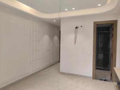 Bedroom Image of 3000 Sq.ft 3 BHK Builder Floor for rent in DLF City Phase 1, DLF Phase 1 Gurgaon for Rs. 125000