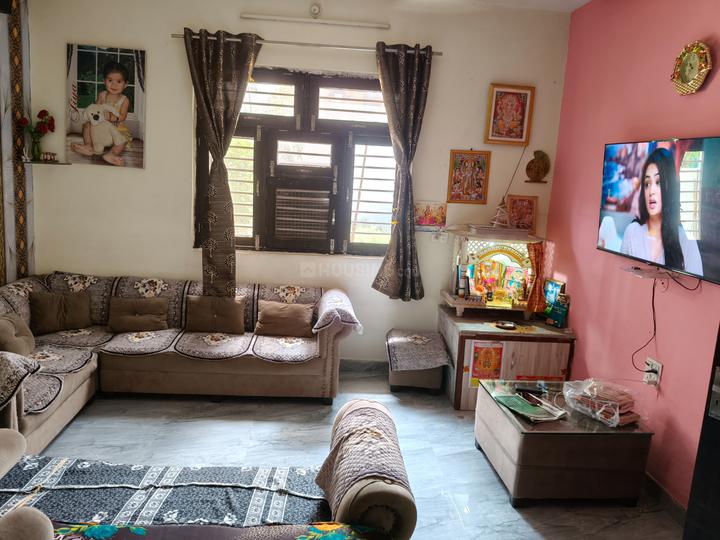 Kari Bawadi Main Image 1