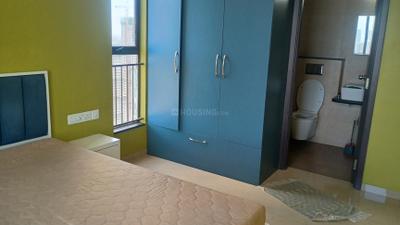 Bedroom Image of 865 Sq.ft 2 BHK Apartment / Flat for sale in Mahindra Roots, Kandivali East Mumbai for Rs. 17500000