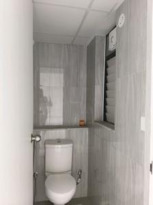 Common Bathroom Image of 489 Sq.ft 1 BHK Apartment / Flat for rent in Runwal Gardens, Dombivli East Thane for Rs. 11000