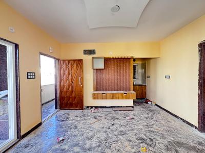 Hall Image of 600 Sq.ft 1 BHK Independent House for rent in Kudlu Gate Bengaluru for Rs. 26000