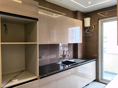 Kitchen Image of 2400 Sq.ft 3 BHK Builder Floor for sale in Sunder Luxury Floors Sushant Lok 2, Sector 57 Gurgaon for Rs. 27000000