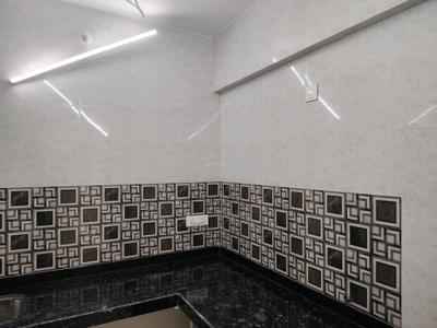 Kitchen Image of 650 Sq.ft 1 BHK Apartment / Flat for sale in Thane West Thane for Rs. 12500000