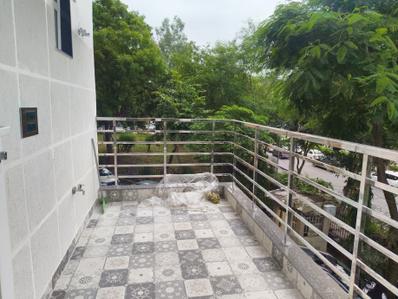 Balcony Image of 2100 Sq.ft 4 BHK Apartment / Flat for sale in CGHS Shakti Apartments, Sector 5 Dwarka New Delhi for Rs. 38500000