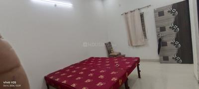 Bedroom Image of 1300 Sq.ft 2.5 BHK Independent House for rent in Dhoomanganj Allahabad for Rs. 18000