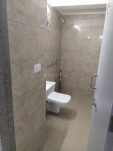 Bathroom Image of 1106 Sq.ft 2 BHK Apartment / Flat for rent in Orchid Blues, Shela Ahmedabad for Rs. 34000