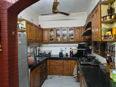 Kitchen Image of 2150 Sq.ft 3 BHK Apartment / Flat for sale in Vidya Enclave, Sector 56 Gurgaon for Rs. 25000000