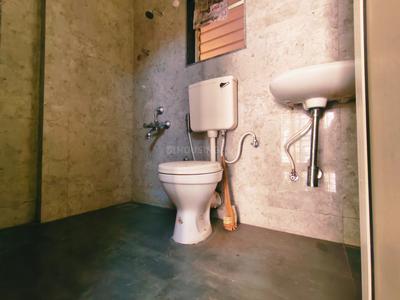 Bathroom Image of 850 Sq.ft 2 BHK Apartment / Flat for sale in Thane West Thane for Rs. 16000000