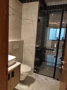 Bathroom Image of 1800 Sq.ft 3 BHK Builder Floor for sale in Green Park New Delhi for Rs. 60000000