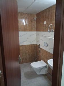 Image of 3500 Sq.ft 4 BHK Builder Floor for rent in Sector 122, Noida for Rs. 38000