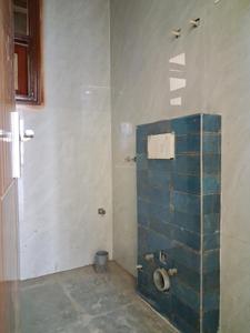 Common Bathroom Image of 1400 Sq.ft 3 BHK Apartment / Flat for sale in JMD Tower 110, Sector 110 Noida for Rs. 6800000