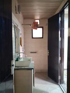 Common Bathroom Two Image of 7200 Sq.ft 10 BHK Villa for sale in Paschim Vihar New Delhi for Rs. 150000000