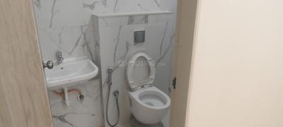 Image of 950 Sq.ft 3 BHK Apartment / Flat for rent in Swastik Platinum, Vikhroli East, Mumbai for Rs. 68000