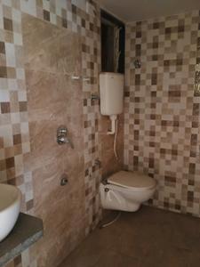 Common Bathroom Image of 544 Sq.ft 1 BHK Apartment / Flat for rent in Runwal Gardens, Dombivli East Thane for Rs. 10000