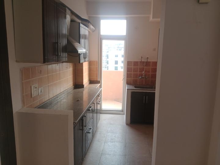 Amrapali Empire Main Image 1