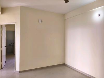 Living Room Image of 810 Sq.ft 1 BHK Apartment / Flat for rent in Pyramid Infinity, Sector 70 Gurgaon for Rs. 18500