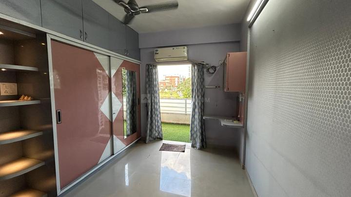 Newale Vasti, Chikhali Bedroom 1