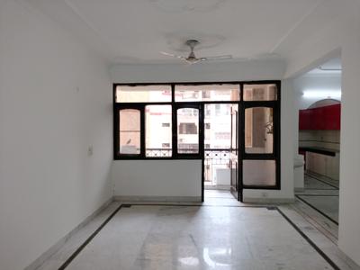 Living Room Image of 1700 Sq.ft 3 BHK Apartment / Flat for sale in Classic Apartment, Sector 12 Dwarka New Delhi for Rs. 35000000