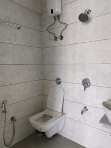 Common Bathroom Image of 1100 Sq.ft 2 BHK Apartment / Flat for sale in Tulip Empire, Ulwe Navi Mumbai for Rs. 10500000