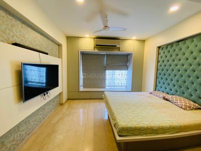 Bedroom Image of 2016 Sq.ft 3.5 BHK Apartment / Flat for sale in Supreme Amadore, Baner Pune for Rs. 35000000